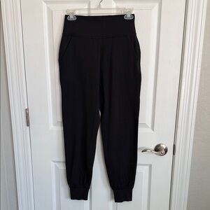 LululemonBlack High-Waist Align Jogger Pants-SZ 6 EXC COND!
